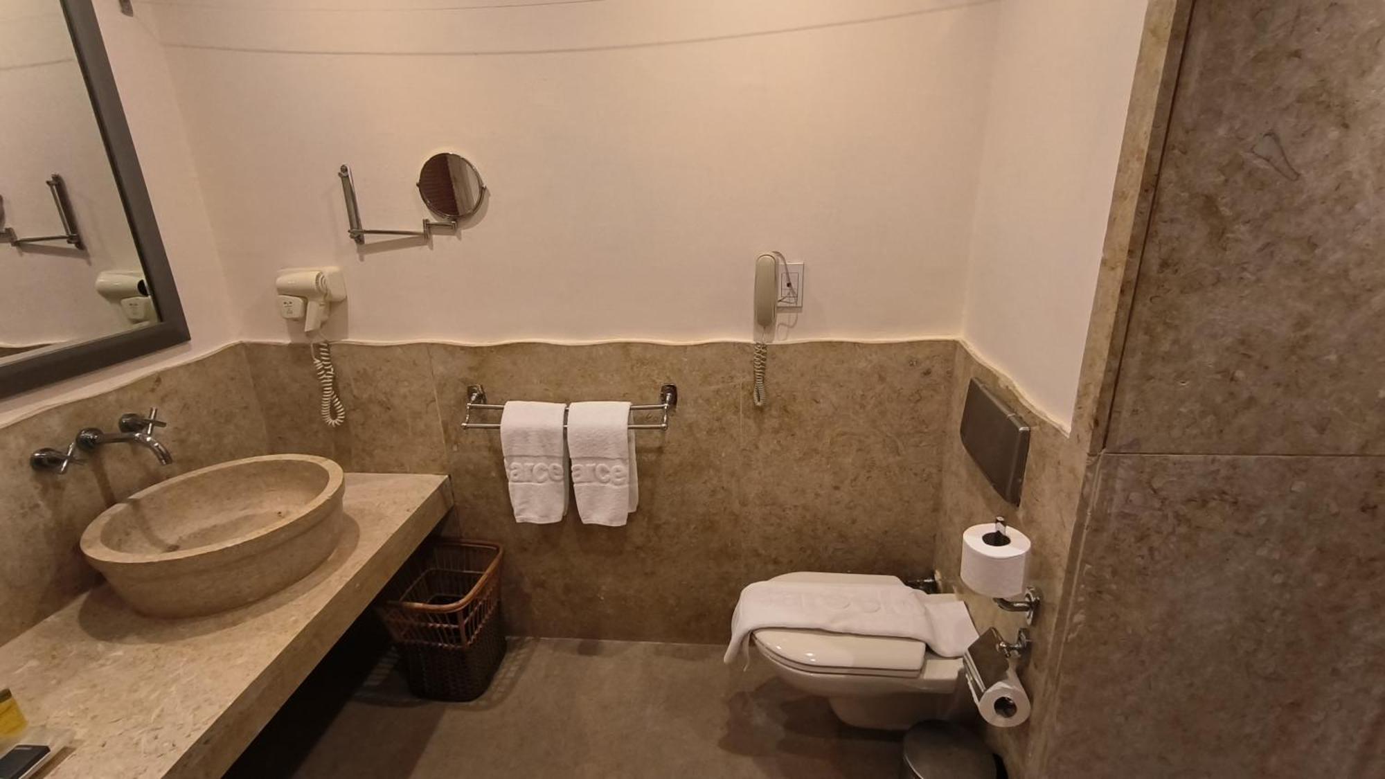 Курортний комплекс Barcelo Tiran