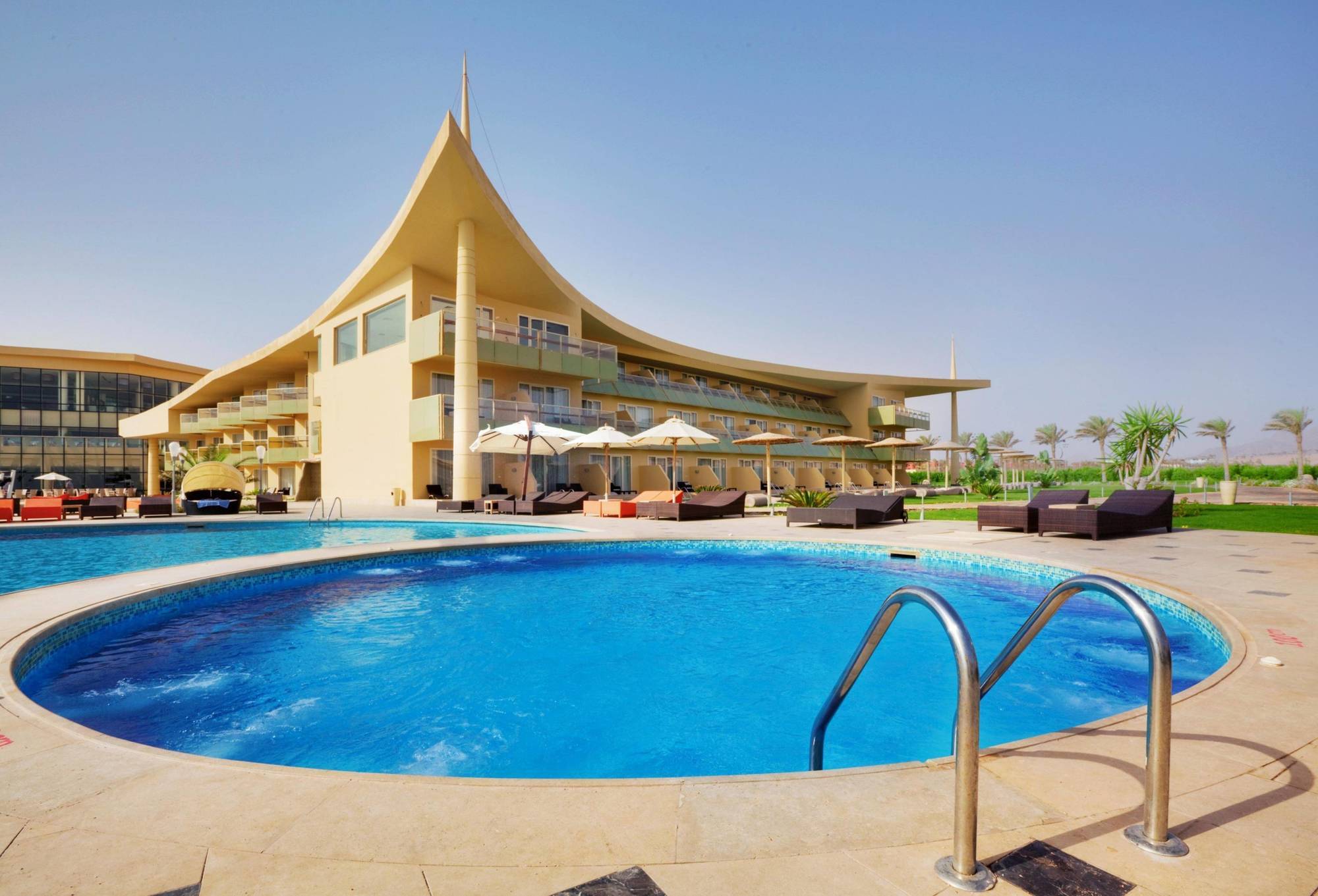 Курортний комплекс Barcelo Tiran